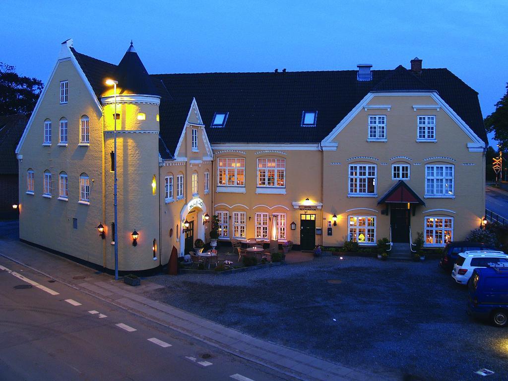 Hotel Hojslev Kro Exterior photo